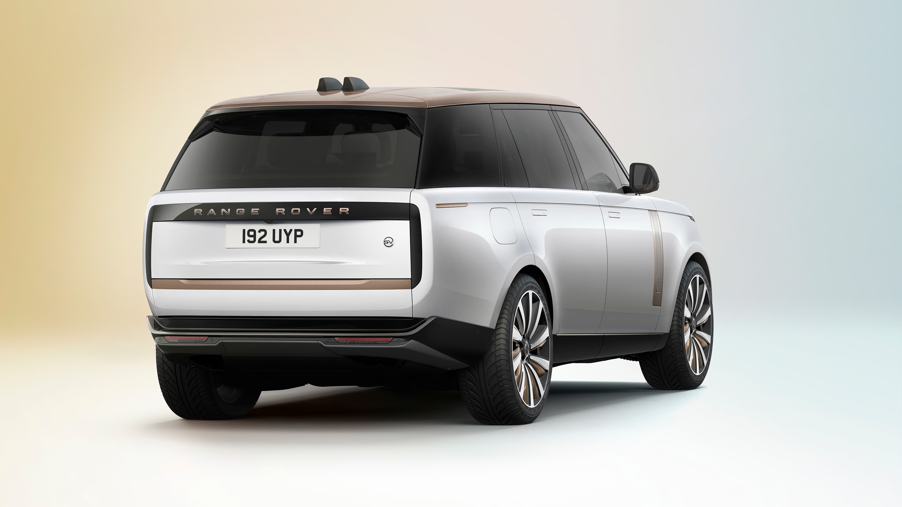 rang rover image